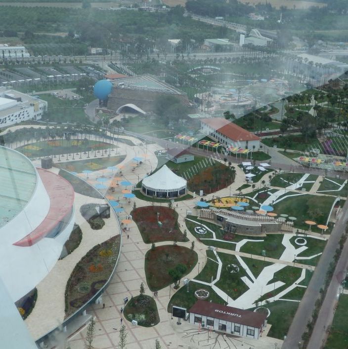 EXPO 2016 Antalya. Udsigt fra EXPO tårnet over hele EXPO området.