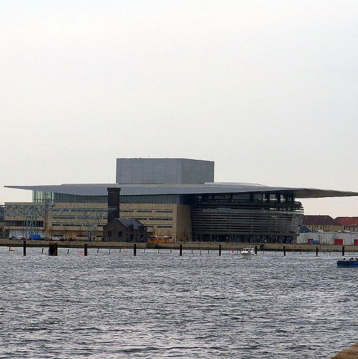 2007
Det nye Opera Hus opført i 2005, bygherre A. P. Møller Mærsk.