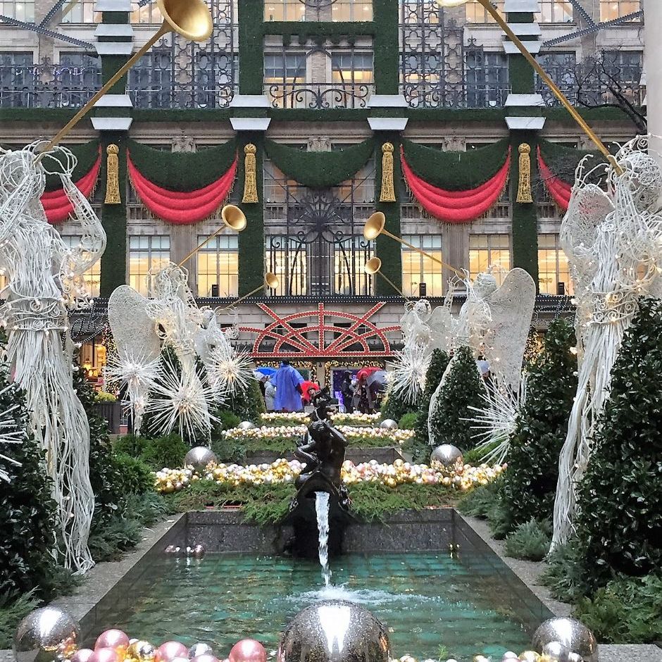 New York. Rockefeller Centers fantastiske juleudsmykning.