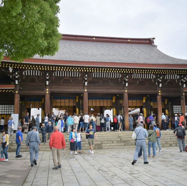 Meiji Shrine, Kejser Meijis regeringstid fra 1868-1912 var en vigtig periode i Japans historie, som markerede slutningen af landets feudale æra og begyndelsen af et moderne Japan.