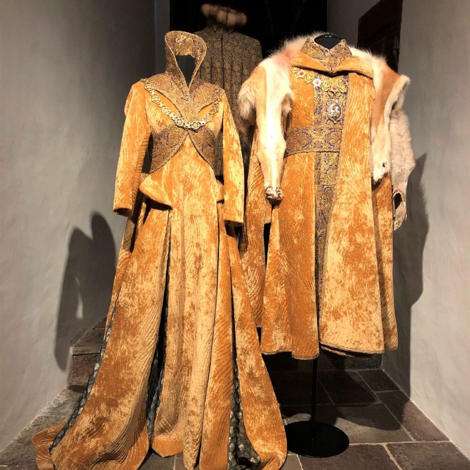 Kopier af klædedragter båret af Erik af Pommern og Philippa Plantagenet 1394-1430