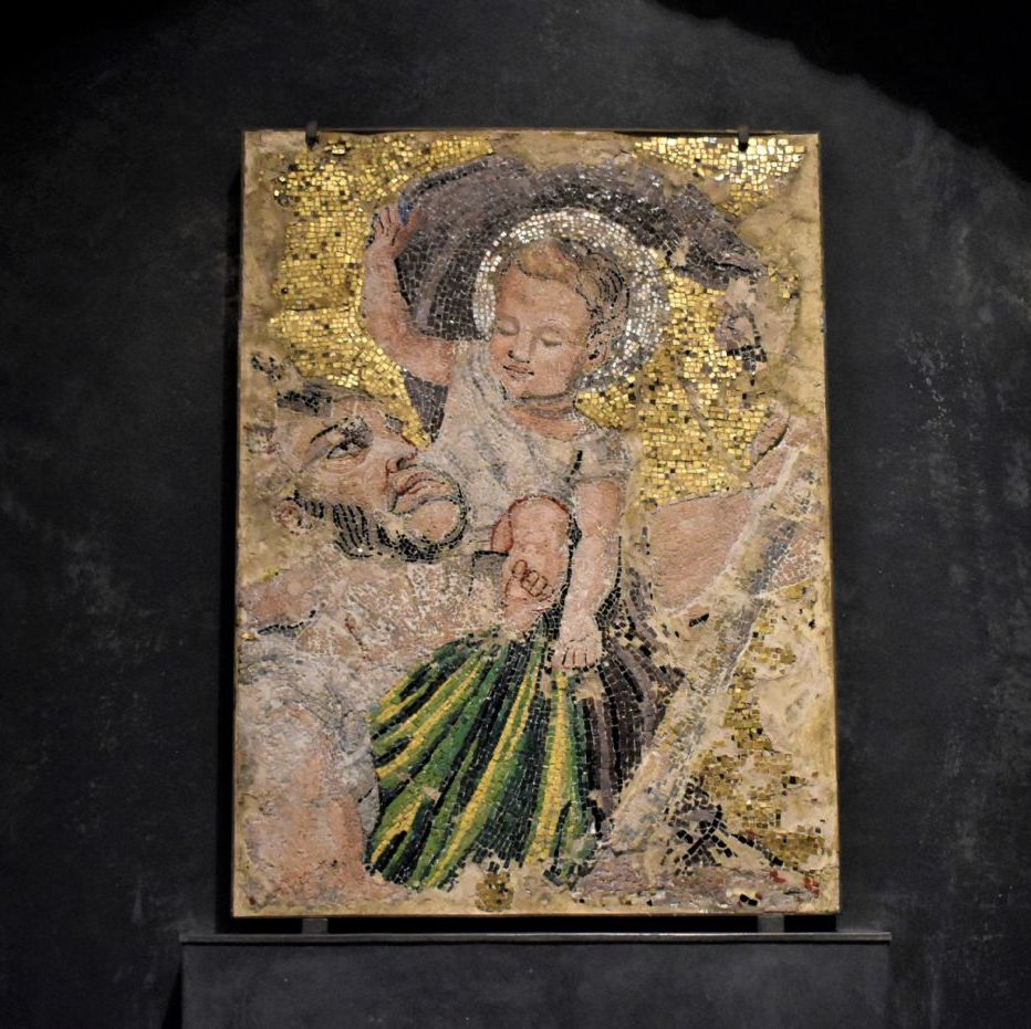 Udsmykning inde i Marcus kirken. Utroligt flotte mosaik billeder.
