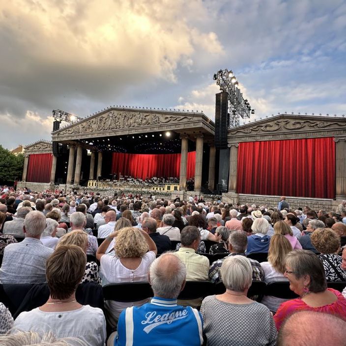 André Rieu koncert i Maastricht Holland.
Vrijthof Pladsen Maastricht - 12.000 er der plads til.